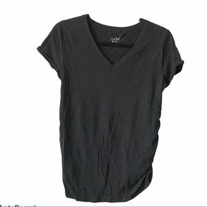 Maternity v-neck T-shirt super soft material Small